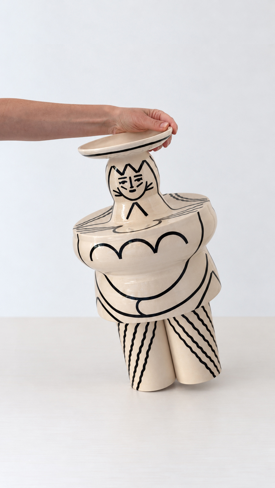 Séverin Millet - Glazed stoneware <br>
Height: 48 cm<br>
Unique piece<br>
2026